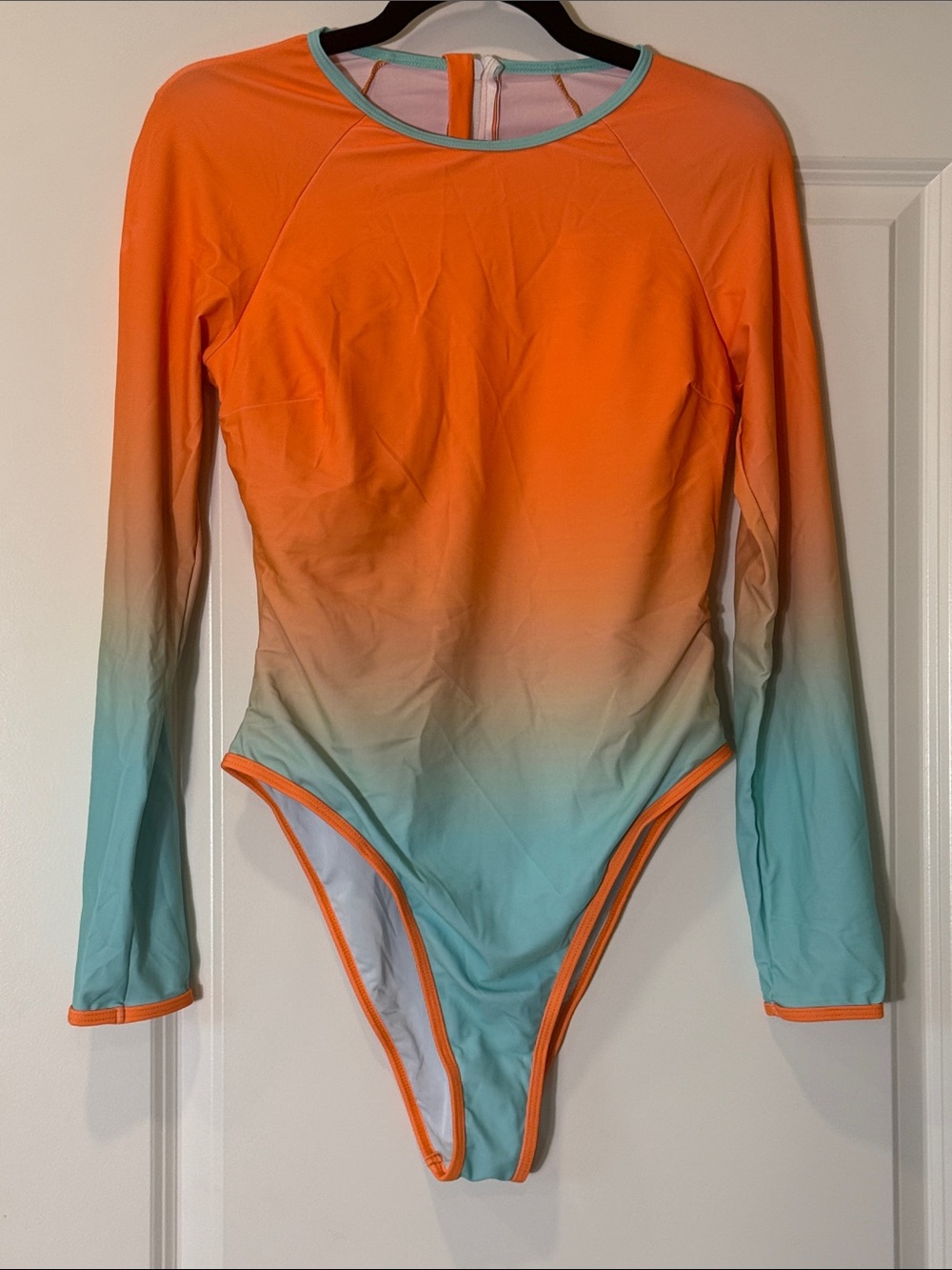CUPSHE Orange-Teal Ombre Long-Sleeve One-Piece Rash Guard Swimsuit Size L NWOT